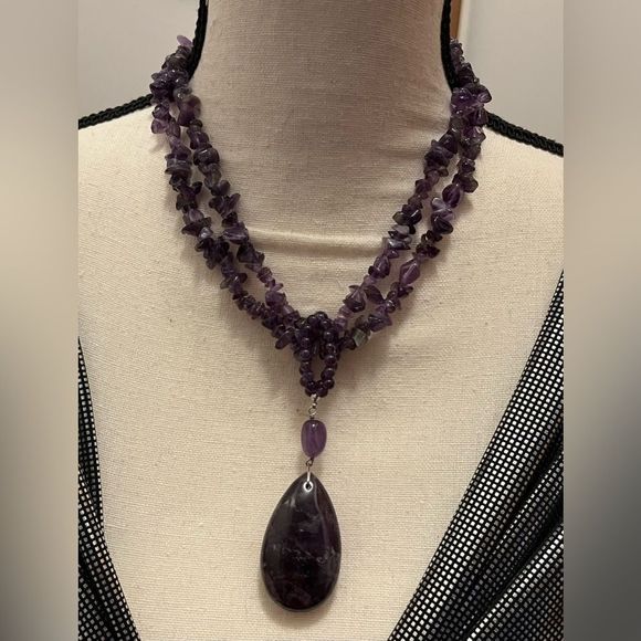 Amethyst chip necklace w/pendant - Picture 1 of 12